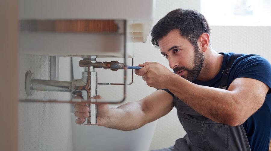 Local annual plumbing maintenance in Bagwell, TX